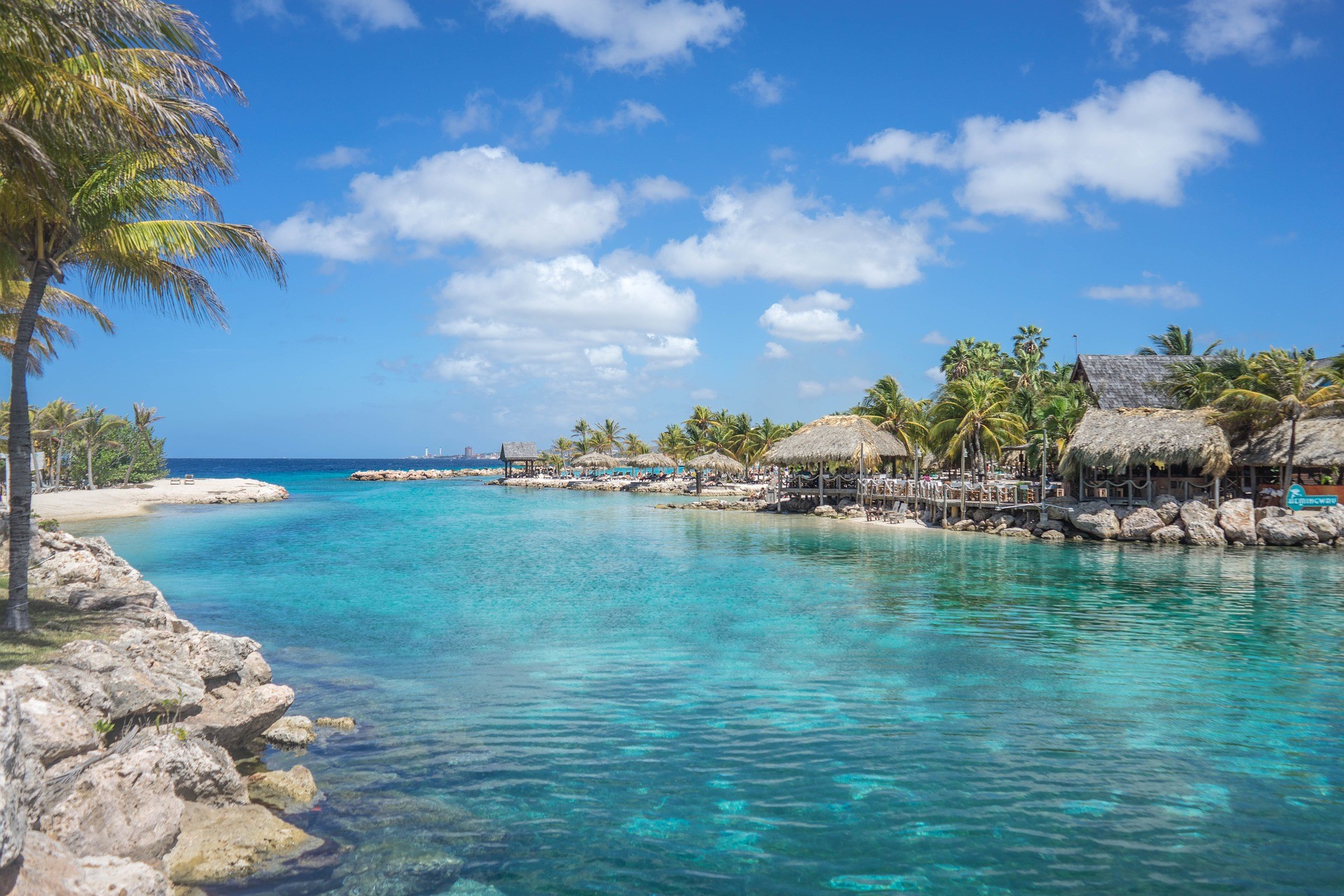Lagoon Curacao