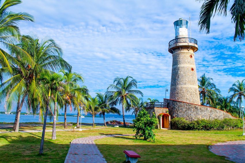 lighthouse Colombia