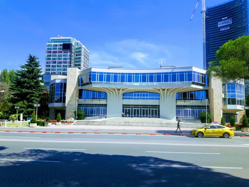 Palace of Congresses, Tirane