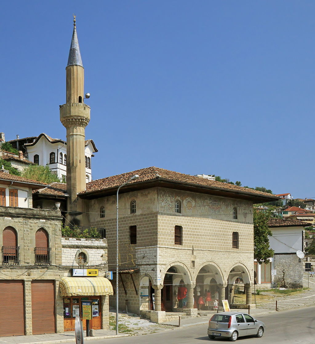 Berat Meczet Kawalerow
