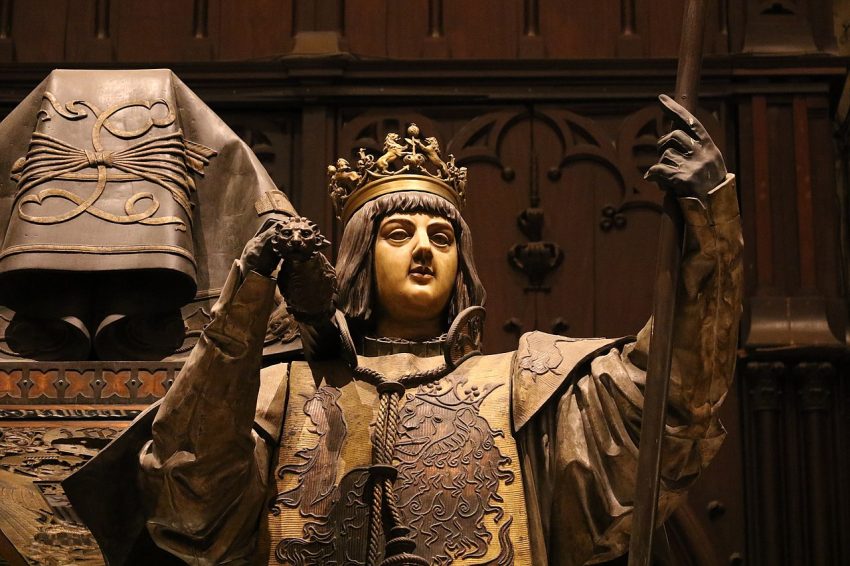 Tomb of Christopher Columbus in Seville Spain 5