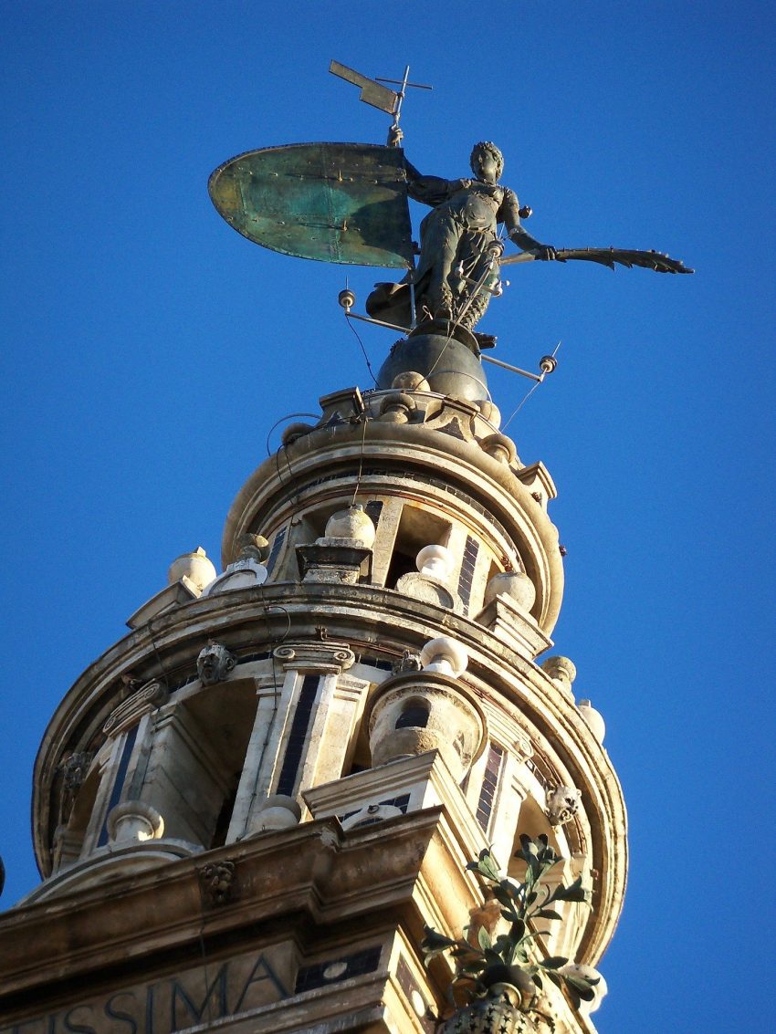 giralda sevilla catherdral
