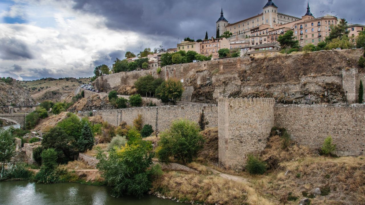 Toledo The Complete Guide Nomads Travel