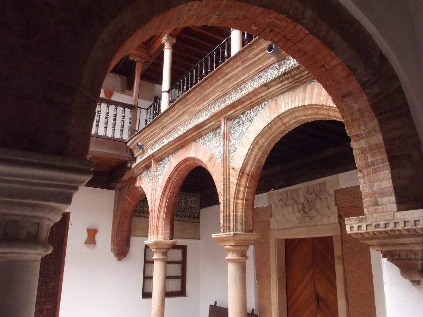 Courtyard Palacio de Mondragon Ronda