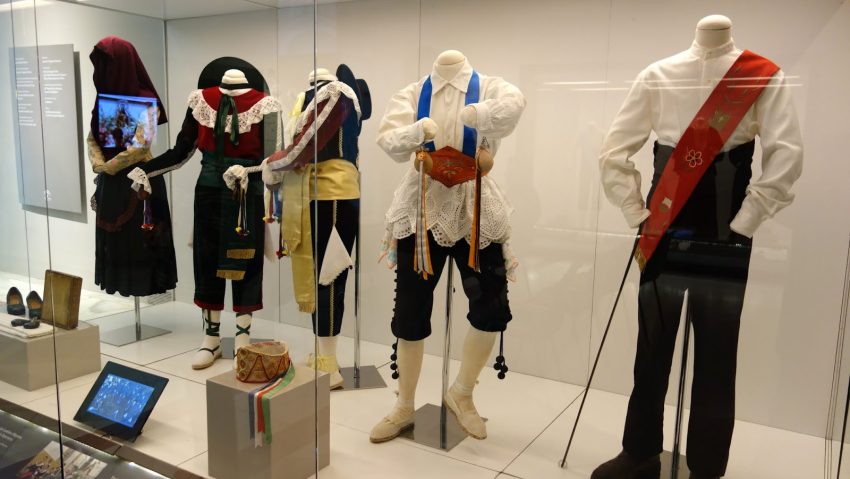 Museum of Arts and Popular Customs of Seville 4