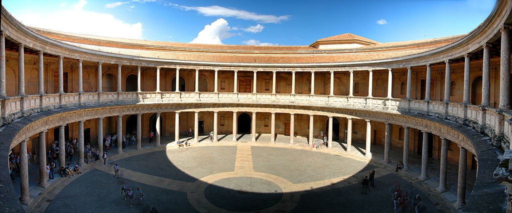 Patio Palacio Carlos V In Alhambra