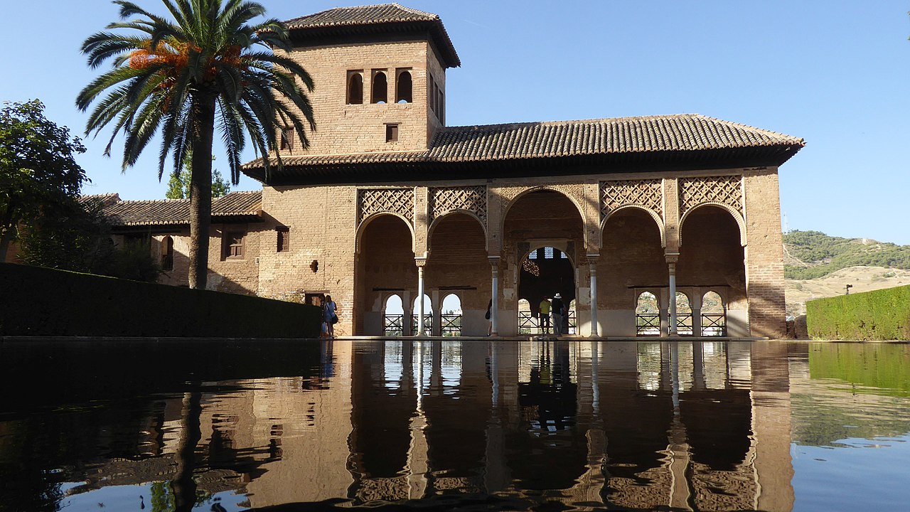 Torre De Las Damas Alhambra Granada 1