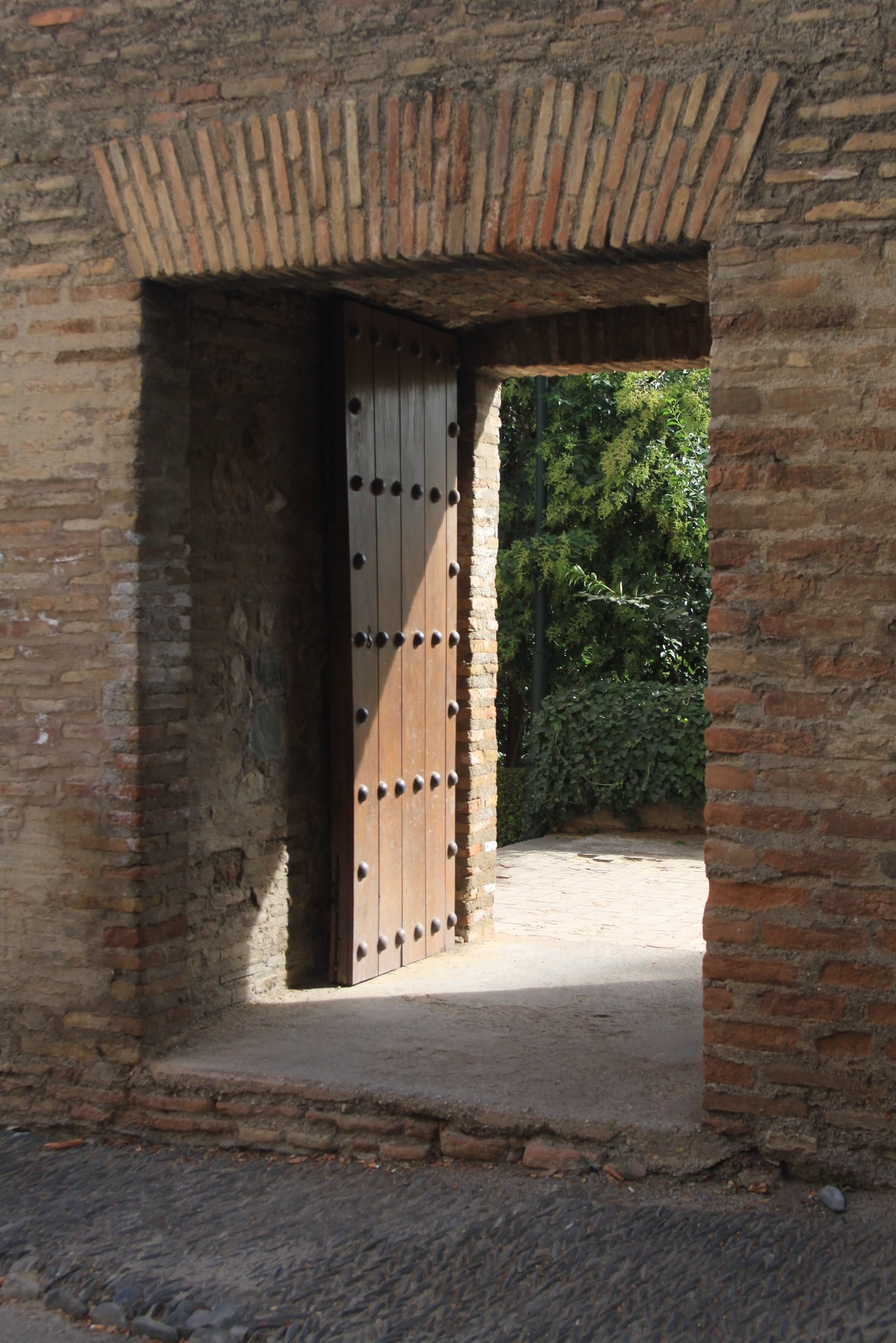 Puerta de los Carros Nomads Travel Guide
