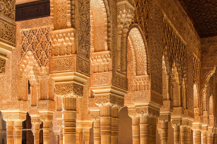 Columns Patio de los Leones, Palacio de los Leones, Alhambra