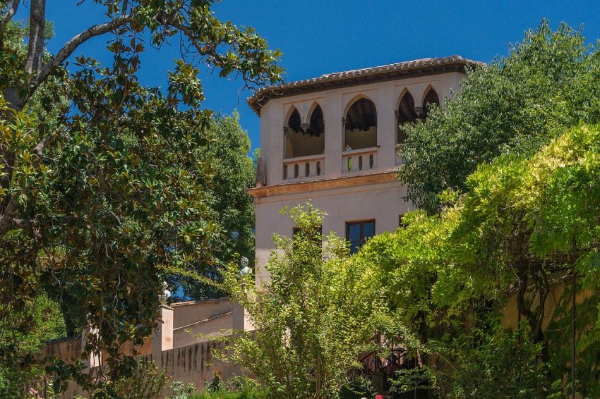 Mirador Romantico Generalife Granada Spain