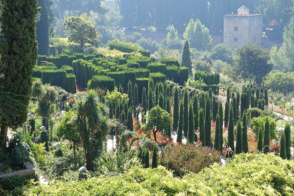 Paseo De Las Adelfas The Generalife Alhambra 2