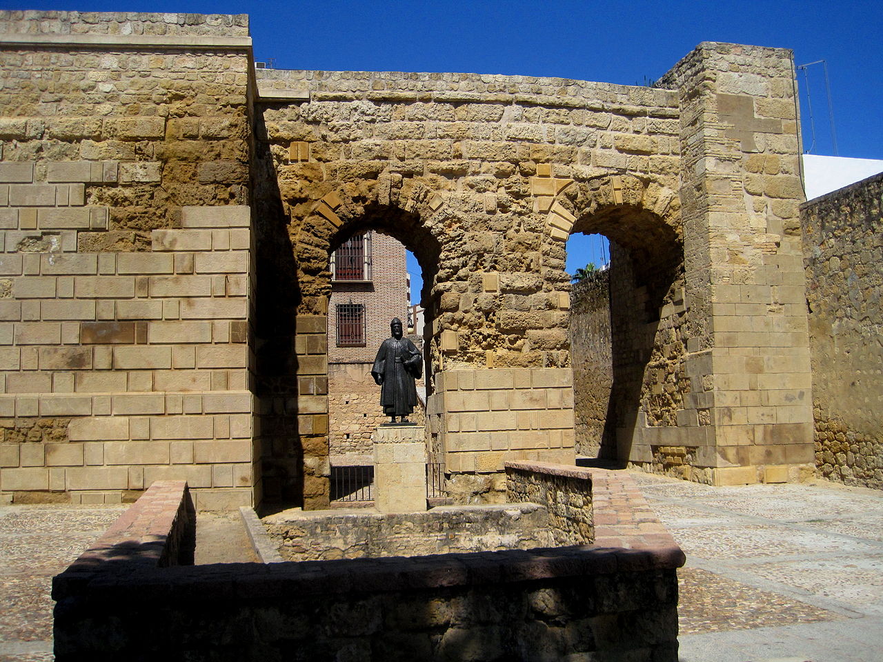 Puerta De Sevilla Cordoba