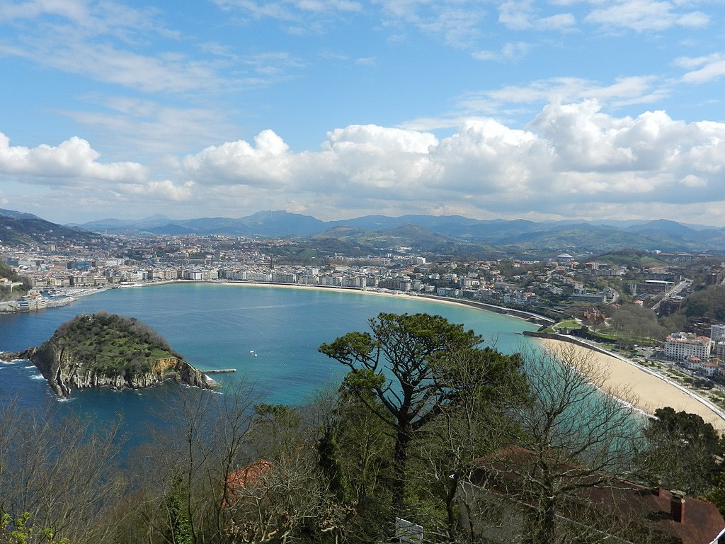 Playa De La Concha San Sebastian