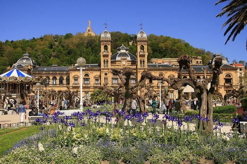 Alderdi Eder park San Sebastian