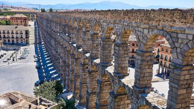 Self-guided Walking Tour of Segovia (with Map)-new
