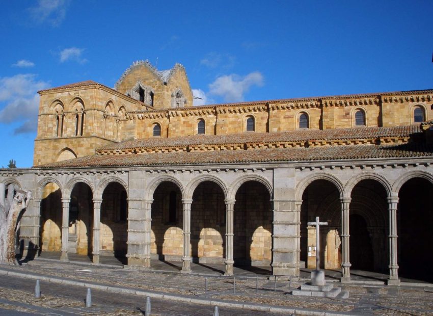 Avila Basilica de San Vicente exteriores