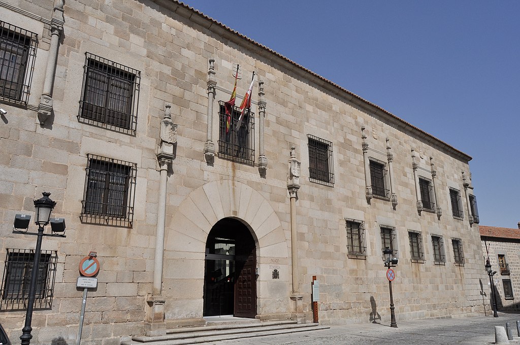 Palacio De Nunez Vela Avila