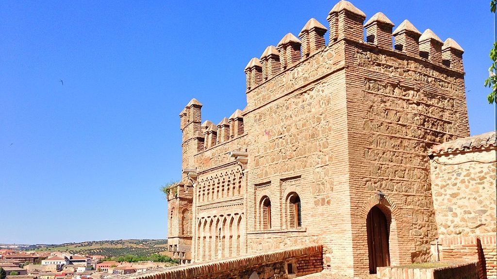 Puerta Del Sol Toledo Spain E1714477398889