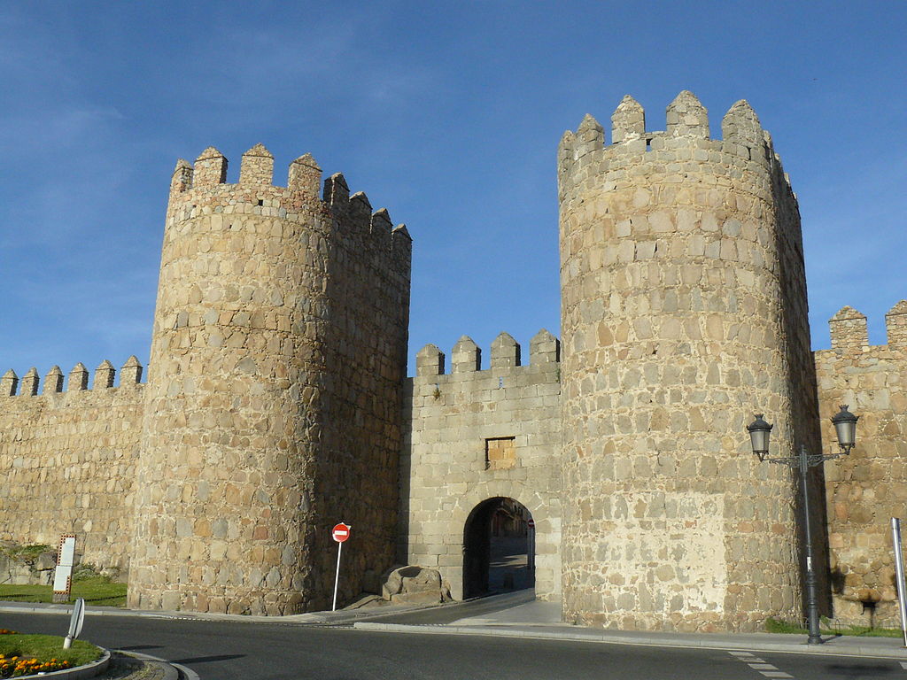 Walls Of Avila, Puerta Del Puente
