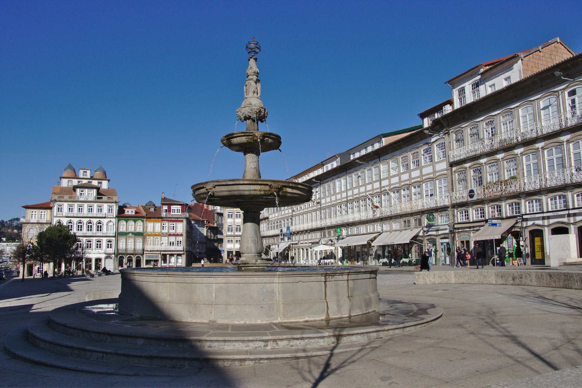 Largo Do Toural