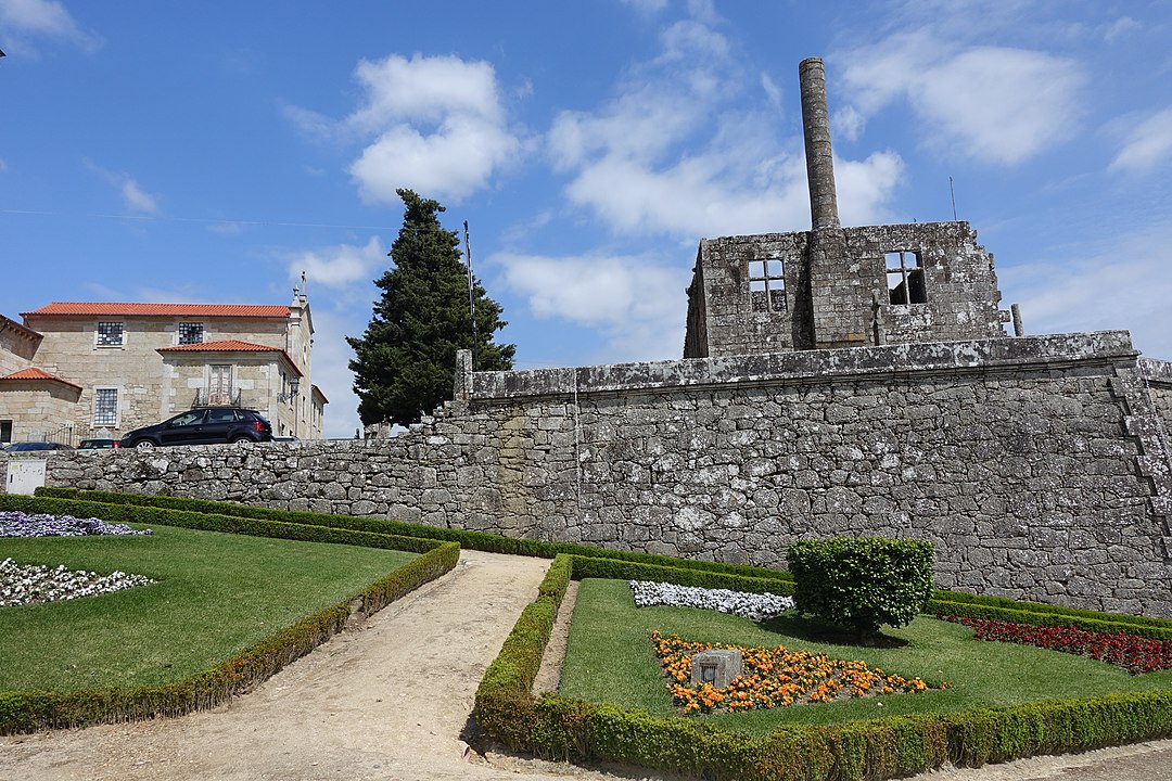 Paco Dos Condes De Barcelo