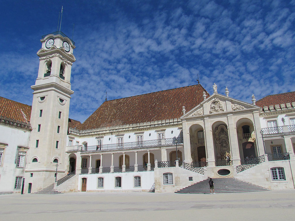 Torre Da Universidade De Coimbra