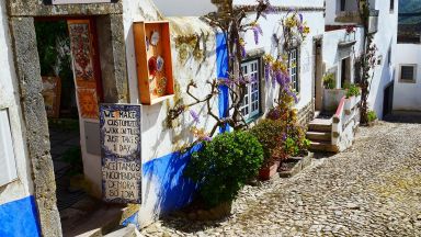 Self Guided Walking tour of Óbidos (With Maps!)-new