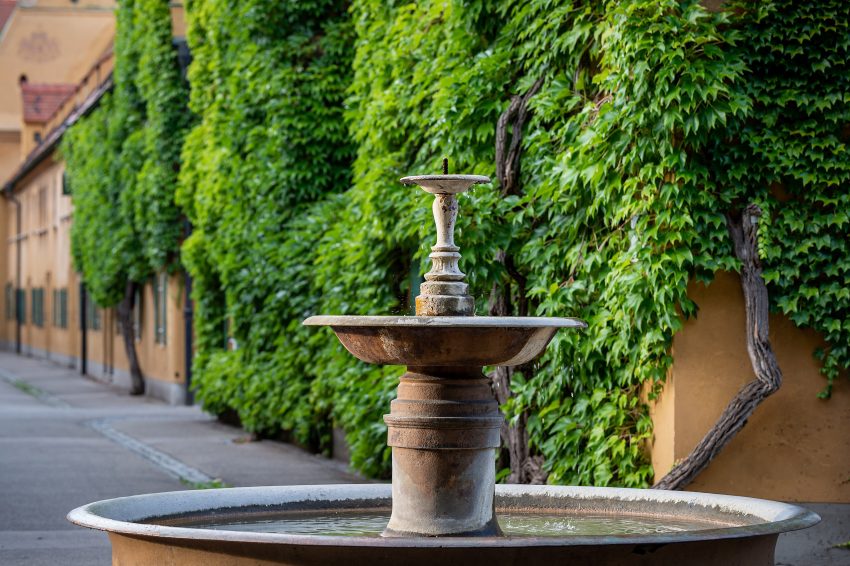 Fuggerei Brunnen