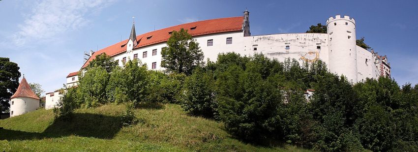 Fussen Hohes Schloss Ansicht von St Mang aus
