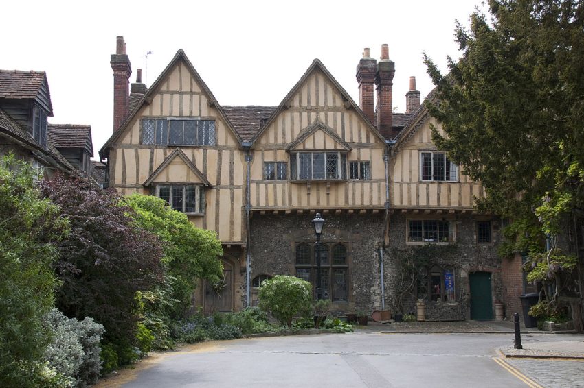 Cheyney Court Winchester