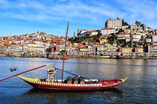 Guide to Port Wine Cellars in Porto