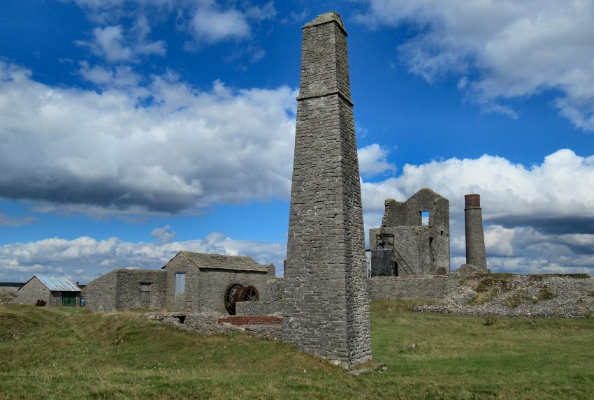 Magpie Mine Square chimney
