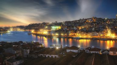 Self Guided Walking Tour of Porto (with Maps!)-new