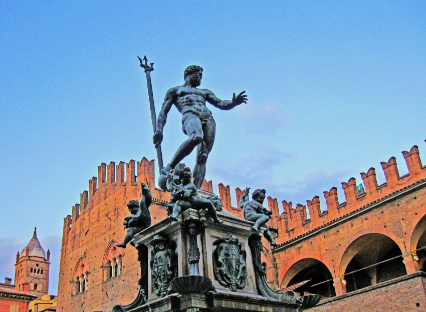 Fontana del Nettuno e Palazzo Re Enzo