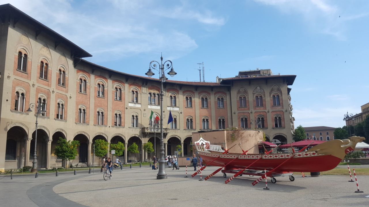 Piazza Vittorio Emanuele Pisa