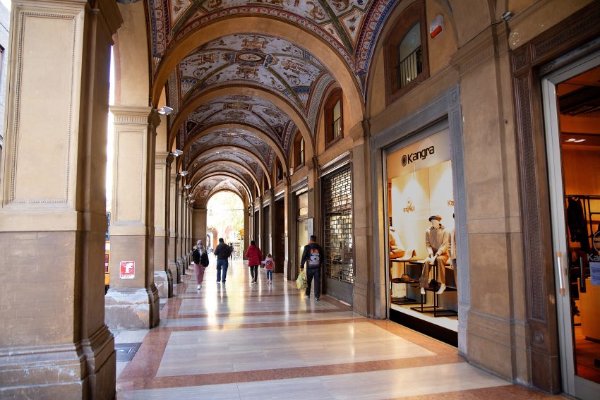 Porticoes of Piazza Cavour