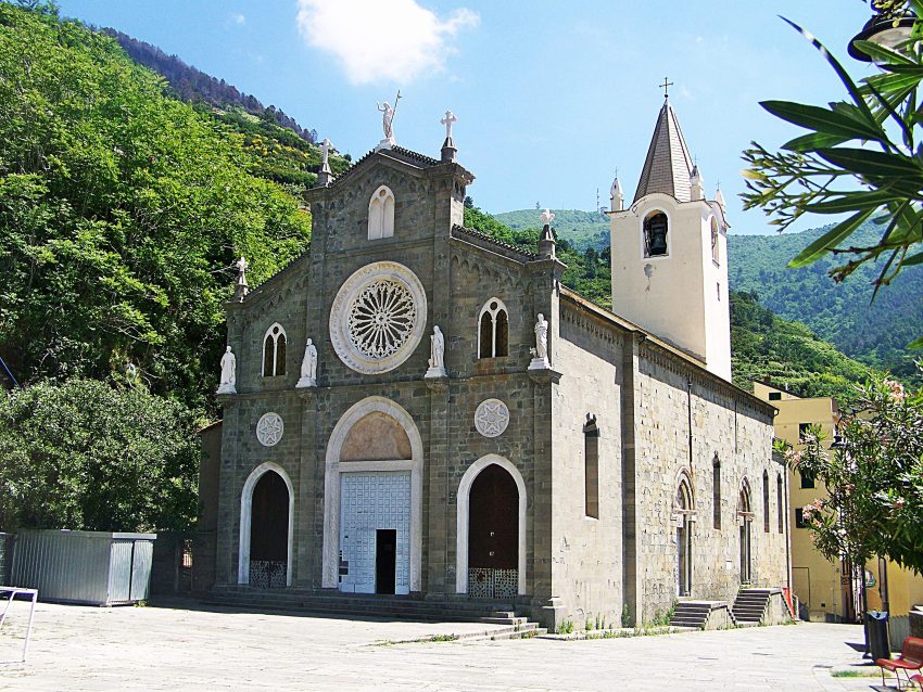 Church of San Giovanni Battista Riomaggiore