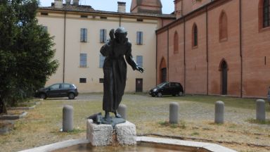 Fontana Di San Francesco Modena