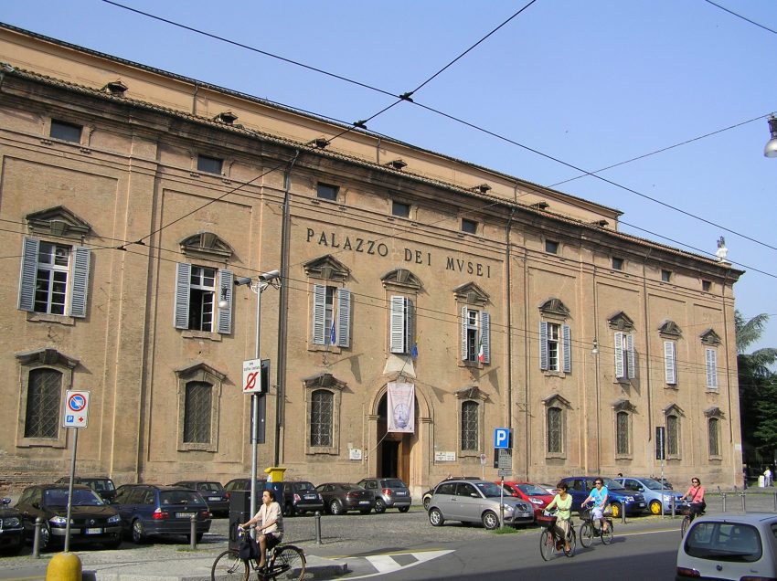 Palazzo dei Musei, Modena