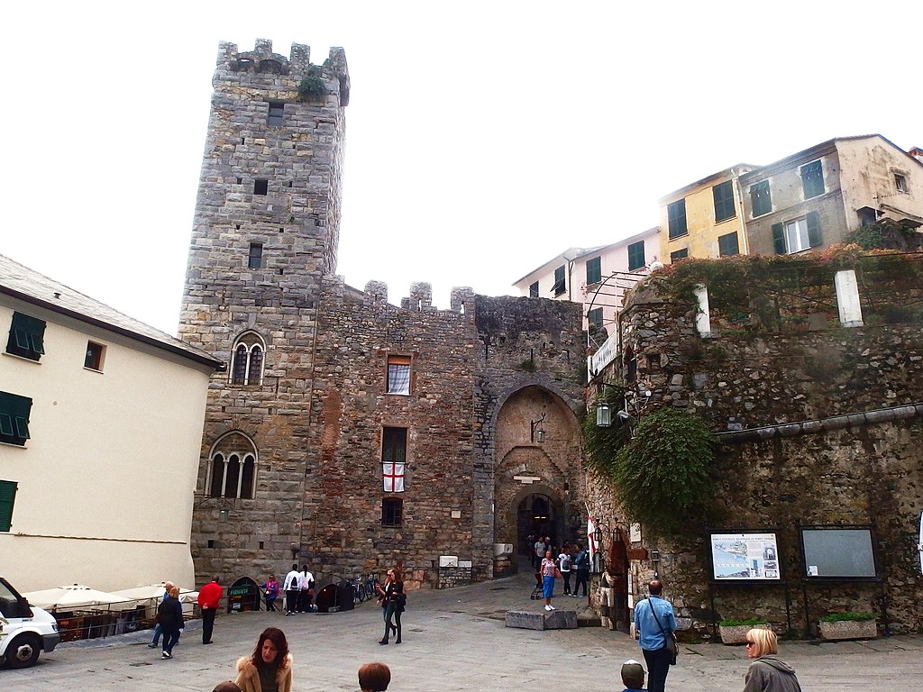 Porto Venere Porta Del Borgo