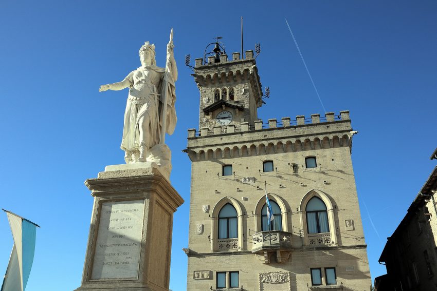 Liberty statue and exterior of Palazzo Pubblico San Marino