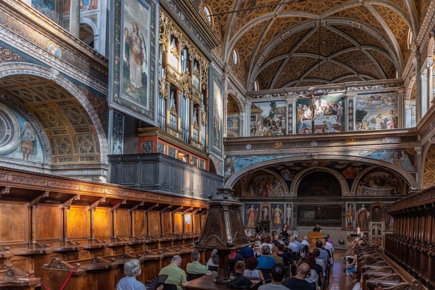 Interior of San Maurizio, Milan