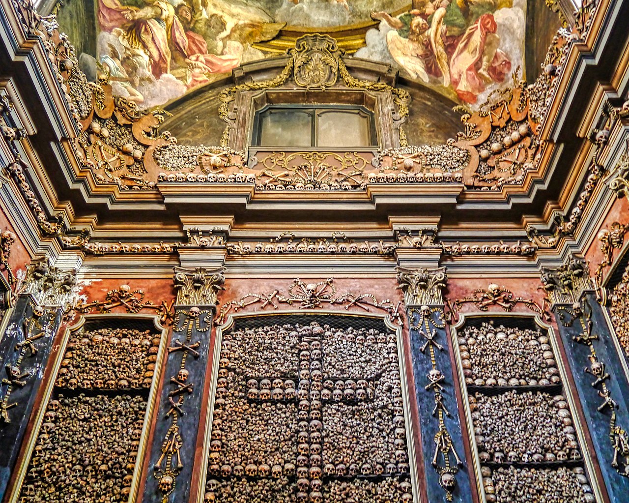 Milano Santuario Di San Bernardino Alle Ossa Interno Ossario