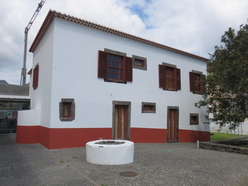 Solar do Ribeirinho, Madeira