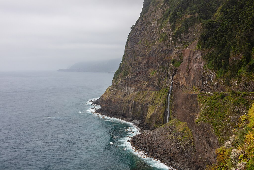 Mirador Del Velo De Novia Seixal Madeira Portugal
