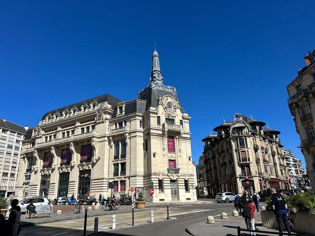 Hotel Des Postes De Dijon