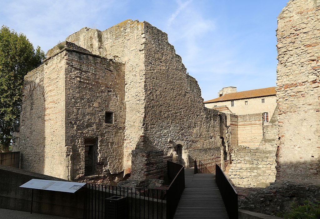 Thermes De Constantin