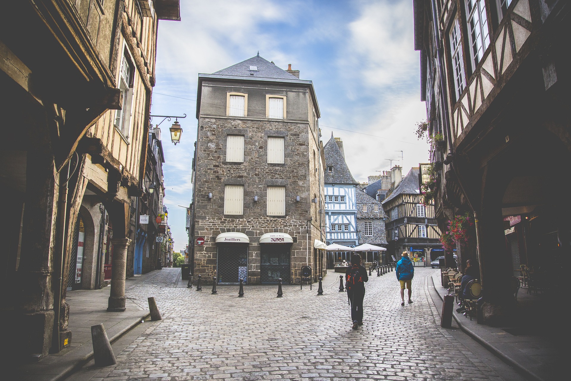 Visit Dinan