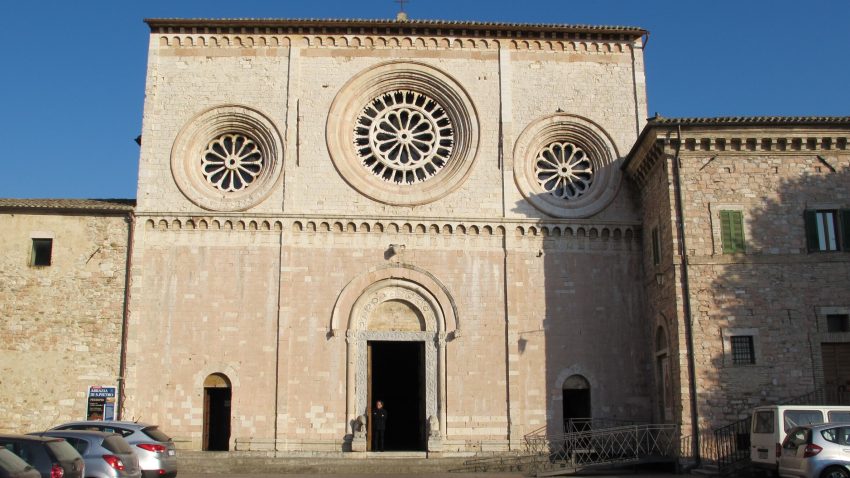 Assisi san pietro