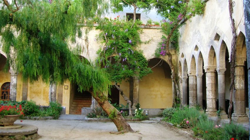 Chiesa di San Francesco dAssisi Sorrento